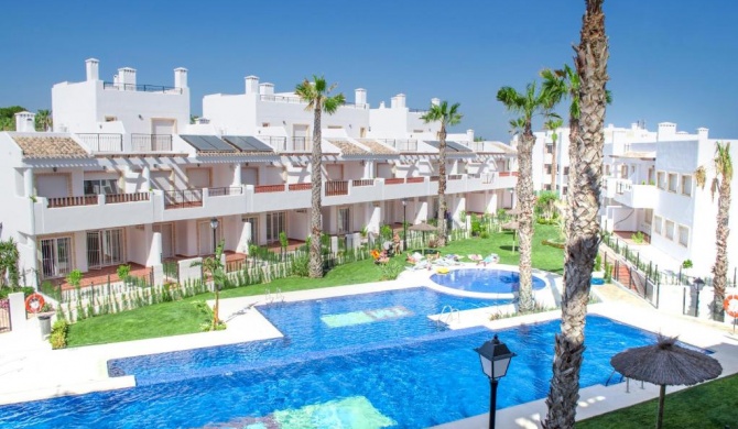 Residencial Linnea Sol Mar Holidays