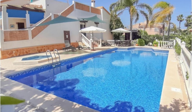 Awesome home in Rojales with Sauna, WiFi and Outdoor swimming pool