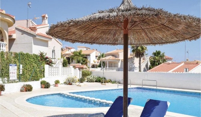 Awesome home in Rojales with 2 Bedrooms, Outdoor swimming pool and Swimming pool