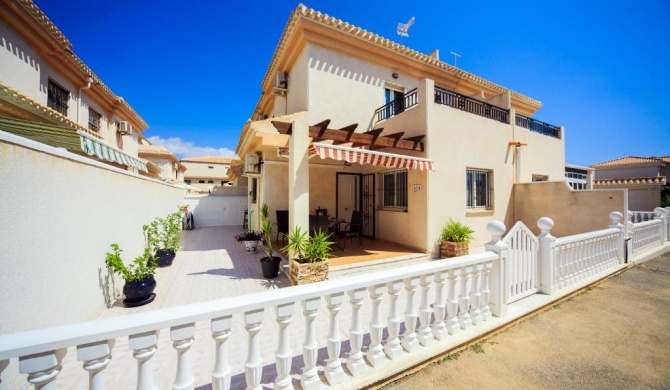 Playa Flamenca Bungalow 3 bedrooms