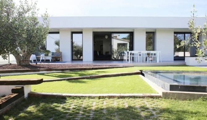 Casa Olivae: Villa privada con piscina en Alicante.