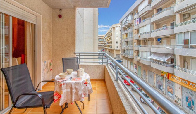 Beautiful apartment in Santa Pola with 1 Bedrooms