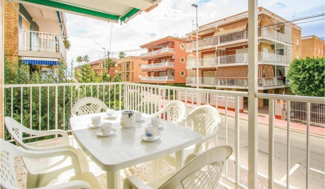 Amazing apartment in Santa Pola with 3 Bedrooms