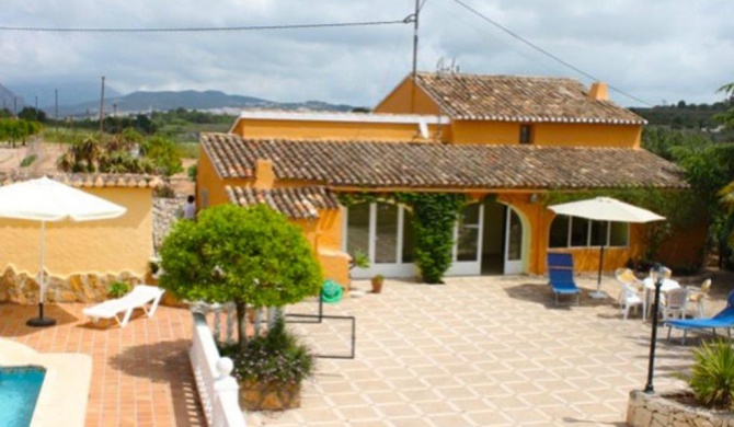 Finca Vicente - charming, Finca style holiday villa in Teulada