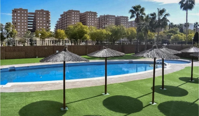 Awesome apartment in Oropesa de Mar w/ Outdoor swimming pool, WiFi and 2 Bedrooms