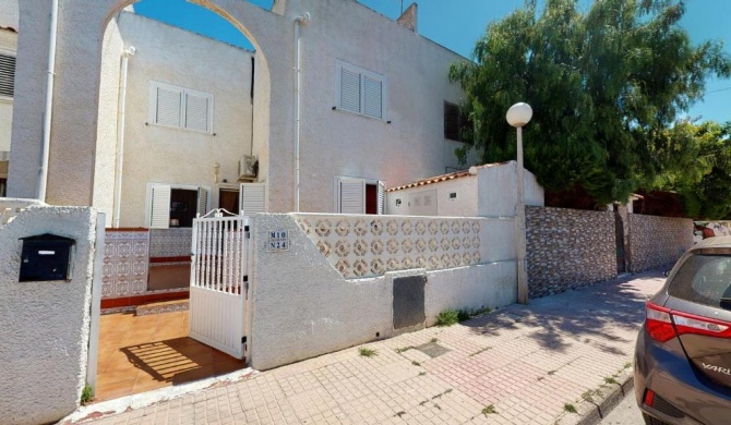 Torrevieja Center Townhouse 24 Beachside