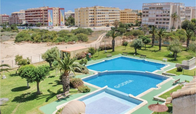 Stunning apartment in Torrevieja with 2 Bedrooms, WiFi and Swimming pool