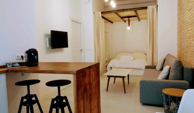 Cozy loft in Valencia city center B3