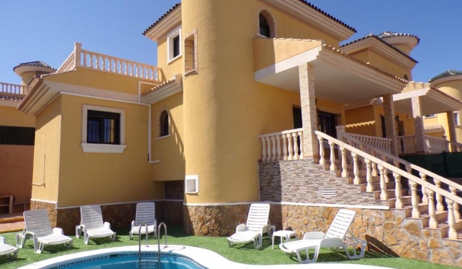 Casa Jasmin villamartin resort