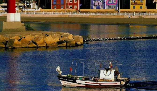 Auténtica vivienda de pescadores en primerísima línea de playa