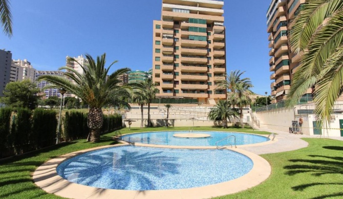 Apartamento Veremar, zona tranquila, con piscina, jardines, soleado y cerca de la playa de la cala, para disfrutar el mediterraneo