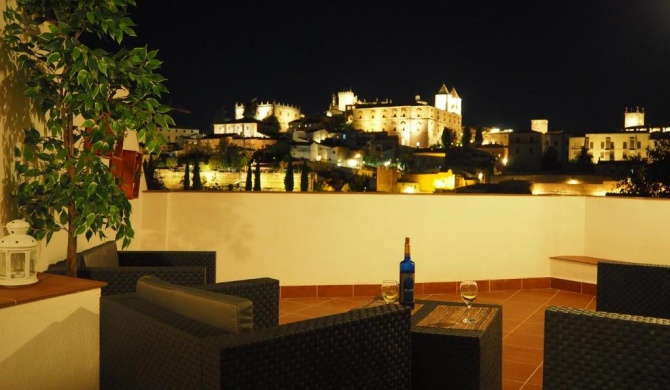 Apartamento Turístico. AZAHAR. Cáceres.