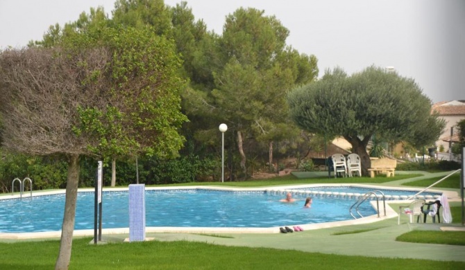 Villamartin Plaza - Pool - Golfplatz - Klima