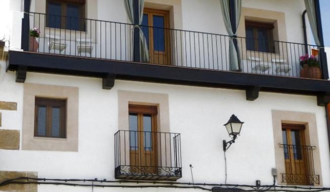 Apartamentos Rurales Entre Fuentes