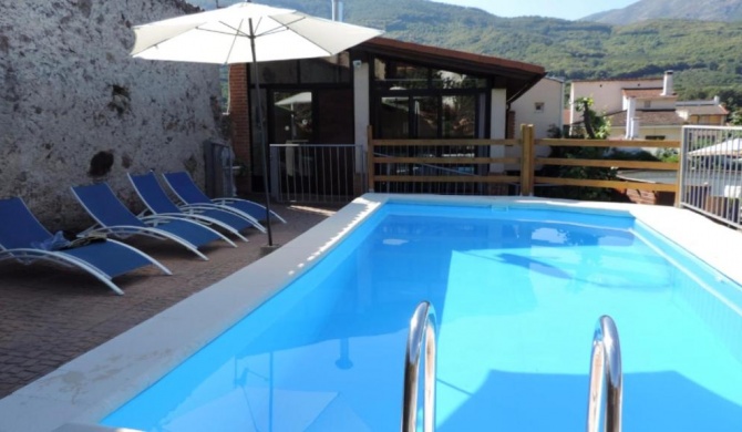 5 bedrooms villa with private pool enclosed garden and wifi at Jerte