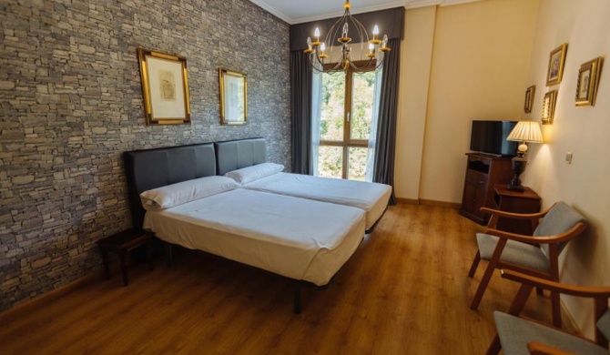 Hotel Ciudad Cangas de Onis