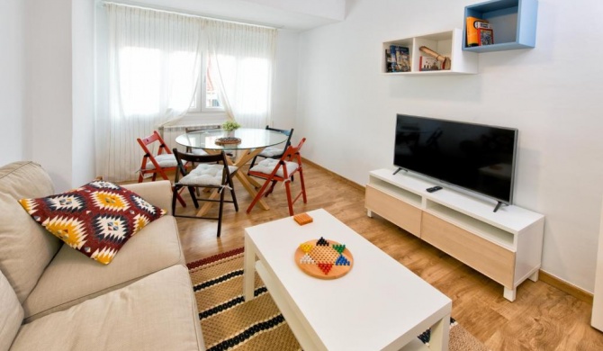 Apartamento nuevo, muy céntrico y completamente equipado para 5 personas