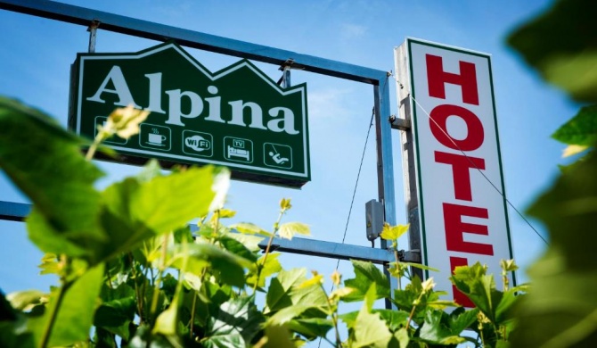 Hotel Alpina